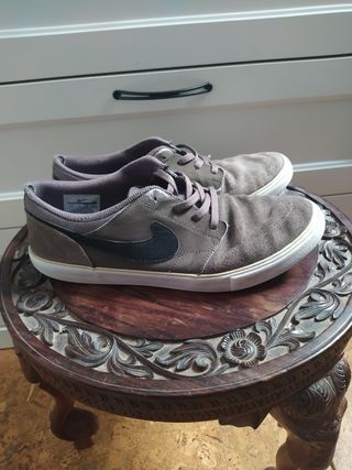 ZAPATILLAS NIKE SB de segunda mano por 13 EUR en Valencia en WALLAPOP
