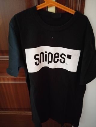 Camiseta Snipes Box Logo de segunda mano por 10 EUR en Madrid en WALLAPOP