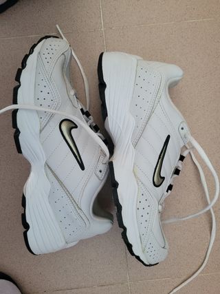 Zapatillas nike huarache run negro talla 42 nuevo no adidas en Lima | Clasf  deportes-y-nautica