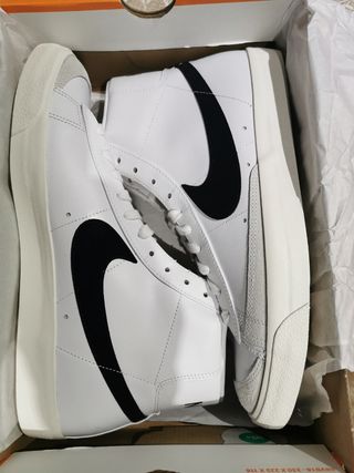 Zapatillas nike hombre talla 46 nuevas de segunda mano por 70 EUR en  L\\'Hospitalet de Llobregat en WALLAPOP