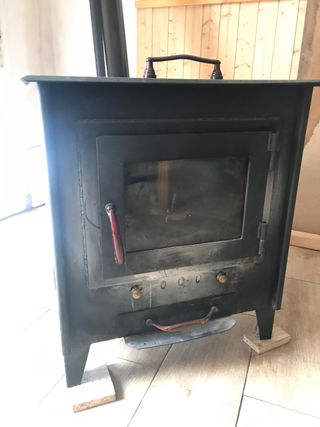 Estufa leña con horno de segunda mano por 300 EUR en Huercal-Overa en  WALLAPOP
