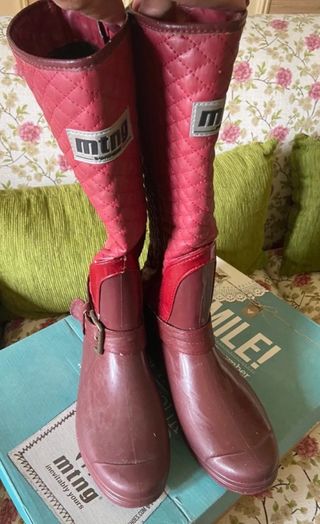 Botas de agua mujer Mustang de segunda mano por 8 EUR en Valladolid en  WALLAPOP
