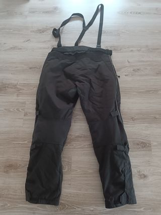 Pantalón moto Lidl talla xl de segunda mano por 40 EUR en León en WALLAPOP