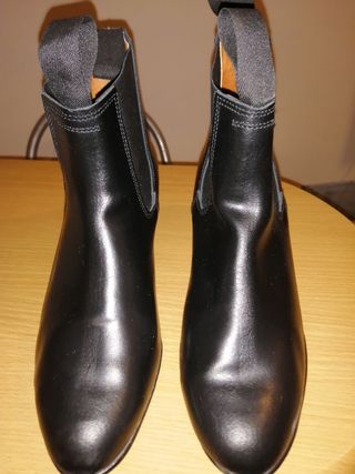 Botines de flamenco hombre talla 41 de segunda mano por 70 EUR en Barcelona  en WALLAPOP
