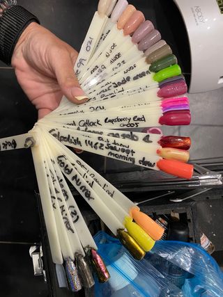 Maletín manicura de segunda mano por 65 EUR en Barcelona en WALLAPOP