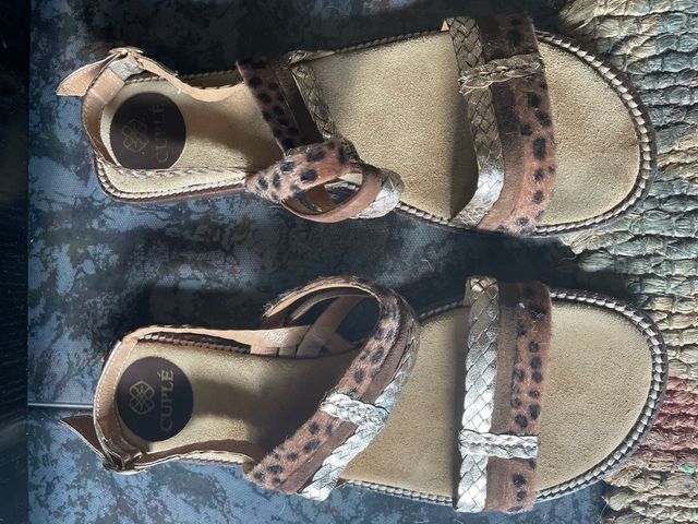 Sandalias (mujer) CUPLÉ