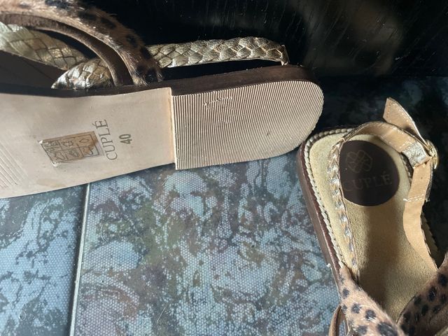 Sandalias (mujer) CUPLÉ