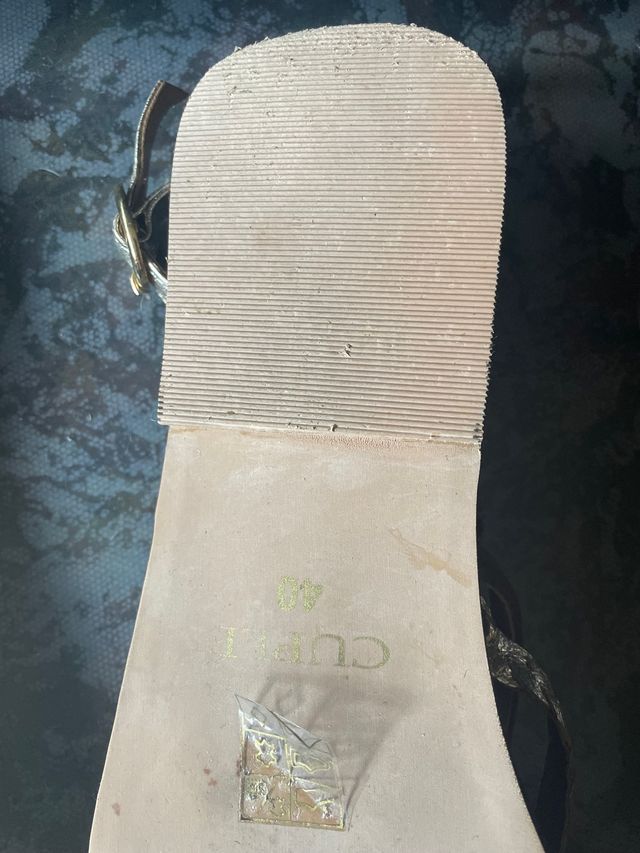 Sandalias (mujer) CUPLÉ