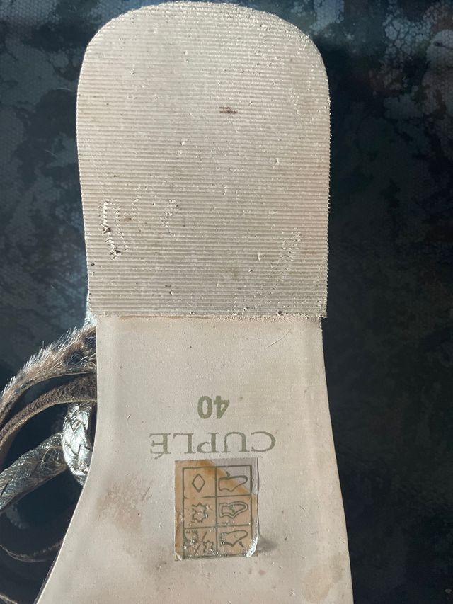 Sandalias (mujer) CUPLÉ