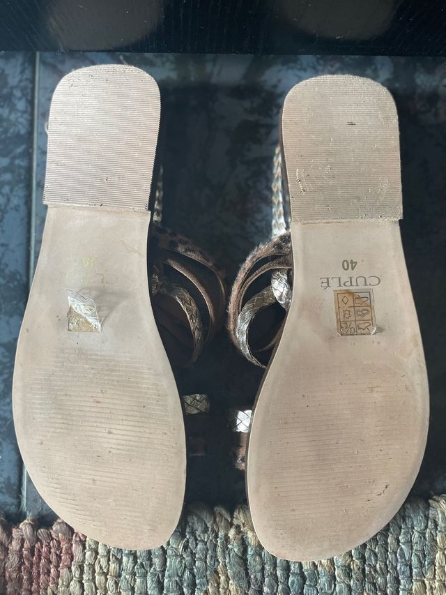 Sandalias (mujer) CUPLÉ