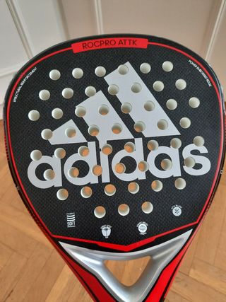 Pala adidas rocpro attack 2021 de segunda mano por 70 EUR en Parla en  WALLAPOP