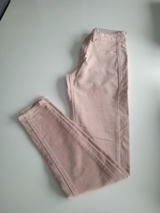 Pantalón Easy wear.De pana fina de chica..Talla 36 de segunda mano por 3  EUR en Alcalá de Henares en WALLAPOP