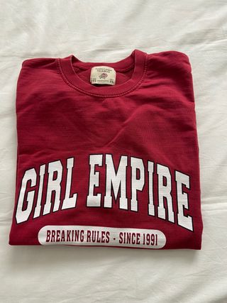 Sudadera granate Pull \u0026amp; Bear talla XS de segunda mano por 7 EUR en  Barcelona en WALLAPOP