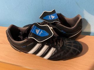 Botas Adidas Clásicas Heritagio talla 42 de segunda mano por 11,95 EUR en  Las Palmas de Gran Canaria en WALLAPOP