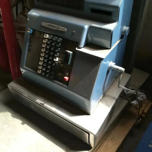 ALMACÉN RETRO VINTAGE