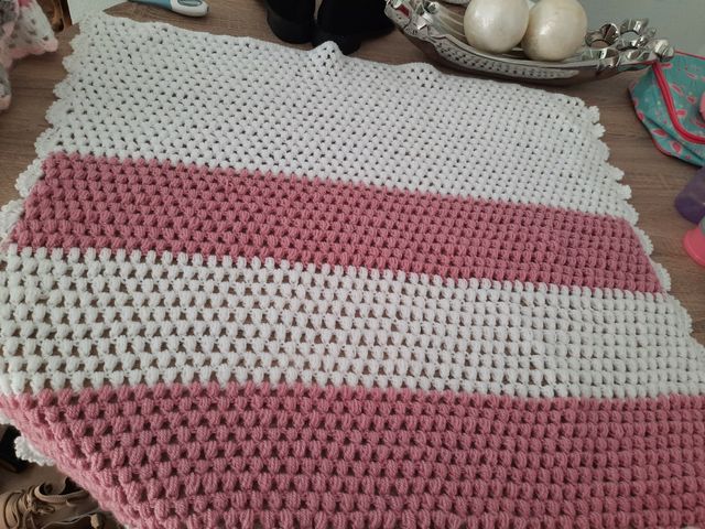 dos taquillas de punto echo a mano