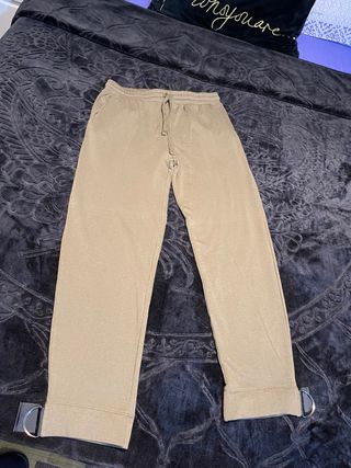 Pantalón chándal mujer, talla L. Tezenis de segunda mano por 2 EUR en Gijón  en WALLAPOP
