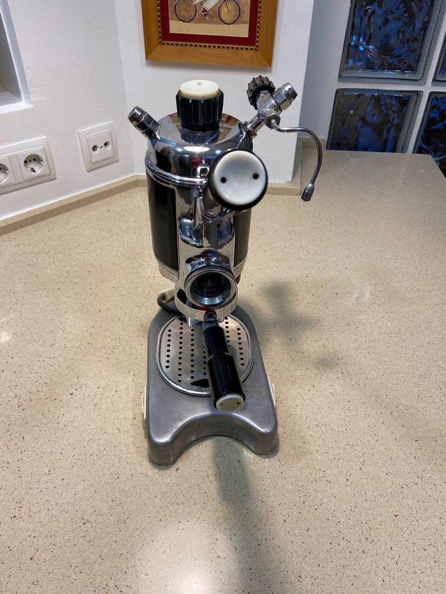 Cafetera Faema faemina vintage. de segunda mano por 835 EUR en Valencia