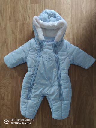 Buzo bebe Mayoral de segunda mano por 20 EUR en Alcalá de Henares en  WALLAPOP