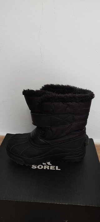 Botas apreski SOREL de segunda mano por 20 EUR en Valverde de Leganés en  WALLAPOP