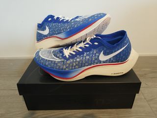 Nike Vaporfly Next % Talla 45 de segunda mano por 150 EUR en Elda en  WALLAPOP