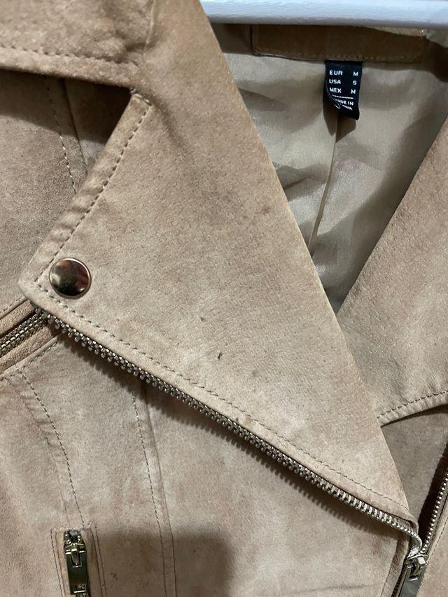 Chaqueta marrón de ante