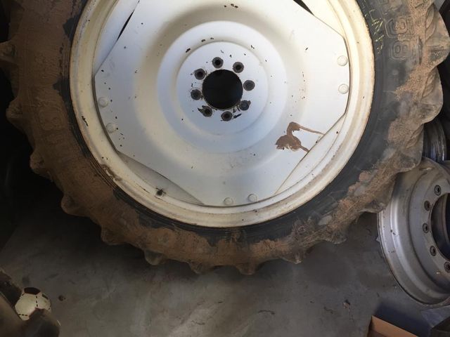 Ruedas estrechas 13,6 r38