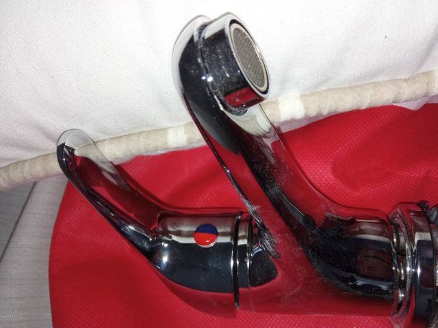 Grifo lavabo, sin estrenar, monomando.