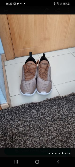 Zapatillas nike aic 270 de segunda mano por 19 EUR en Madrid en WALLAPOP