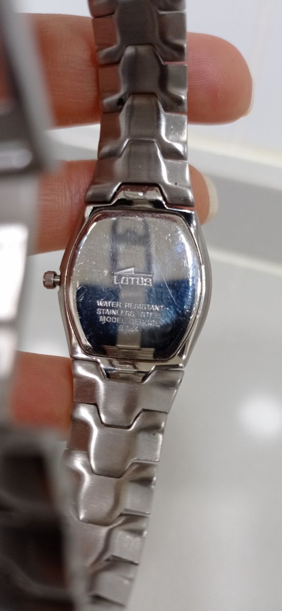 reloj Lotus original