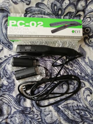Plancha de pelo Olvi de segunda mano por 10 EUR en Getafe en WALLAPOP