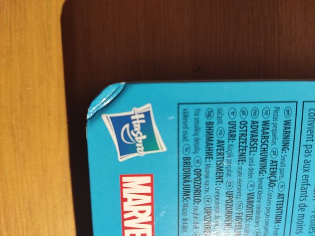 figura Falcon Marvel Legends