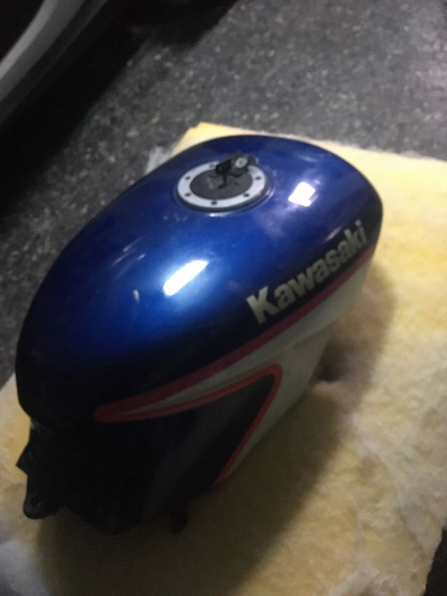 Piezas Kawasaki GPZ 500