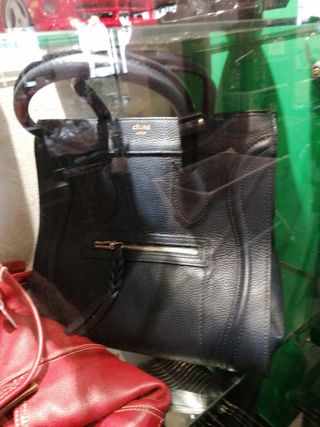 Bolso Celine paris de segunda mano por 150 EUR en Pontevedra en WALLAPOP