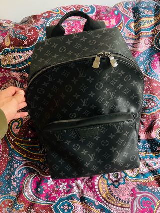 Mochila Louis Vuitton de segunda mano en WALLAPOP