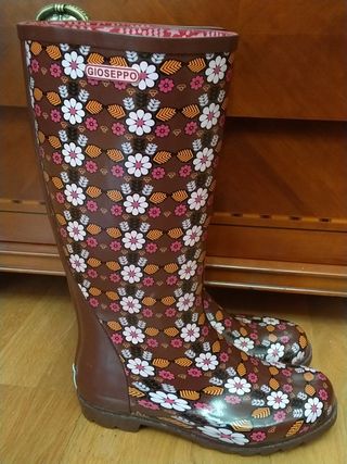 Botas de agua Gioseppo de segunda mano en WALLAPOP