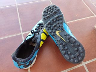 Zapatillas Nike T90 talla 45.5 de segunda mano por 9 EUR en Armilla en  WALLAPOP
