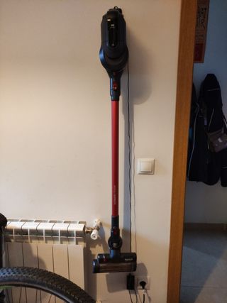 Aspiradora sin cable Taurus cyclone system de segunda mano por 15 EUR en  Madrid en WALLAPOP