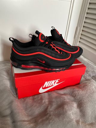 Nike air Max 97 (GS) Black \\/ Chile Red de segunda mano por 75 EUR en  Madrid en WALLAPOP