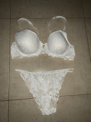 Conjunto lencería blanco de segunda mano por 35 EUR en Igualada en WALLAPOP