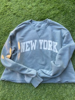 Sudadera Stradivarius de segunda mano por 6 EUR en Valencia en WALLAPOP