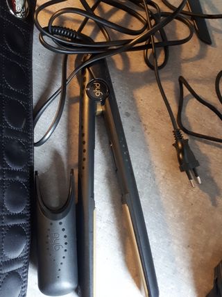 PLANCHA GHD GOLD NUEVA + FUNDA de segunda mano por 120 EUR en Azuqueca de  Henares en WALLAPOP