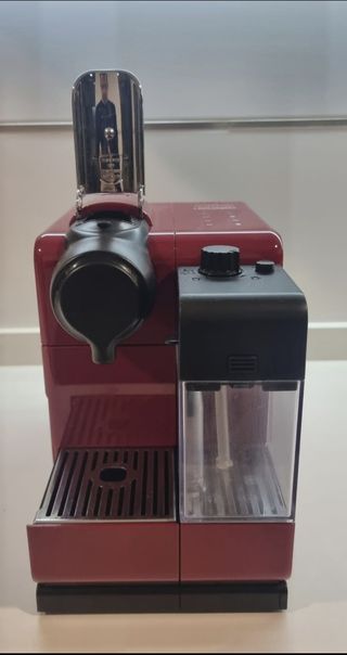Cafetera Nespresso de segunda mano en Alcobendas en WALLAPOP