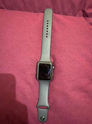 Reloj iPhone Watch serie 3 de segunda mano por 150 EUR en Zújar en WALLAPOP