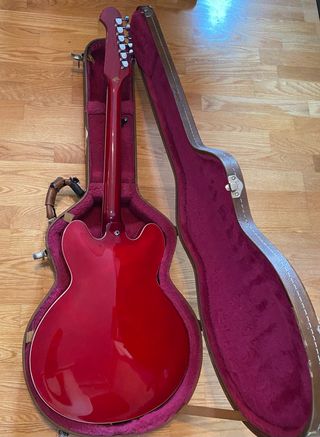 Chibson DG335 Dave Grohl de segunda mano por 300 EUR en Murcia en WALLAPOP