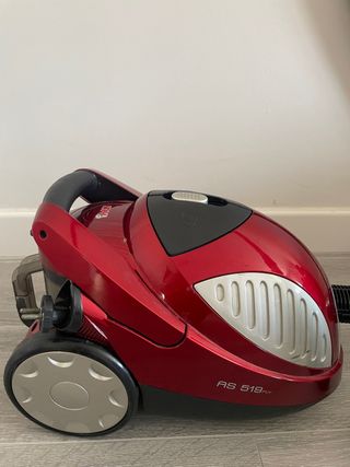 Aspiradora Polti AS 519 Fly de segunda mano por 24 EUR en Dos Hermanas en  WALLAPOP