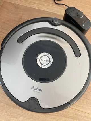 Robot Roomba de segunda mano por 120 EUR en A Coruña en WALLAPOP