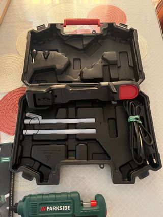 Pistola de silicona parkside de segunda mano por 15 EUR en Córdoba en  WALLAPOP