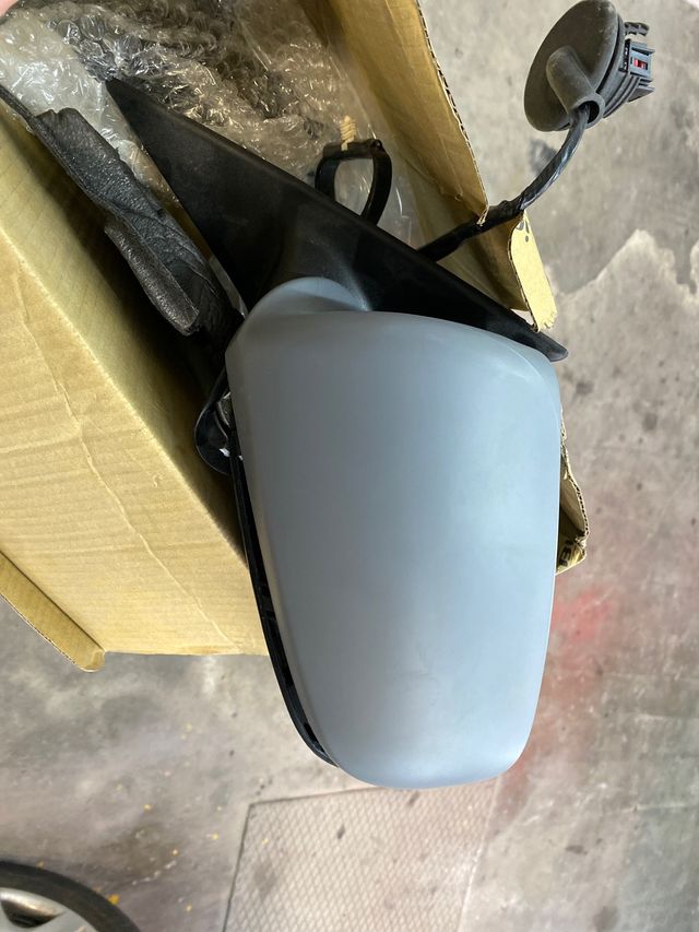 Retrovisor izq. electrico completo Audi A3 2.0