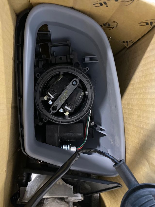 Retrovisor izq. electrico completo Audi A3 2.0